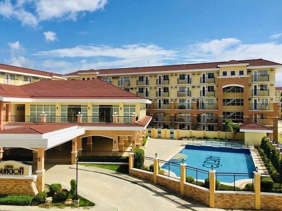 Mikaela'S Crib- 1 Bedroom Flat @ Arezzo Place Condominium Davao City Екстериор снимка