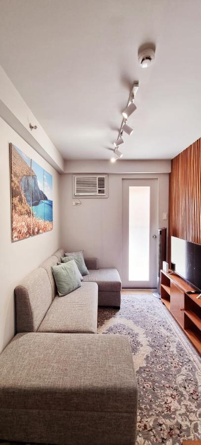 Mikaela'S Crib- 1 Bedroom Flat @ Arezzo Place Condominium Davao City Екстериор снимка