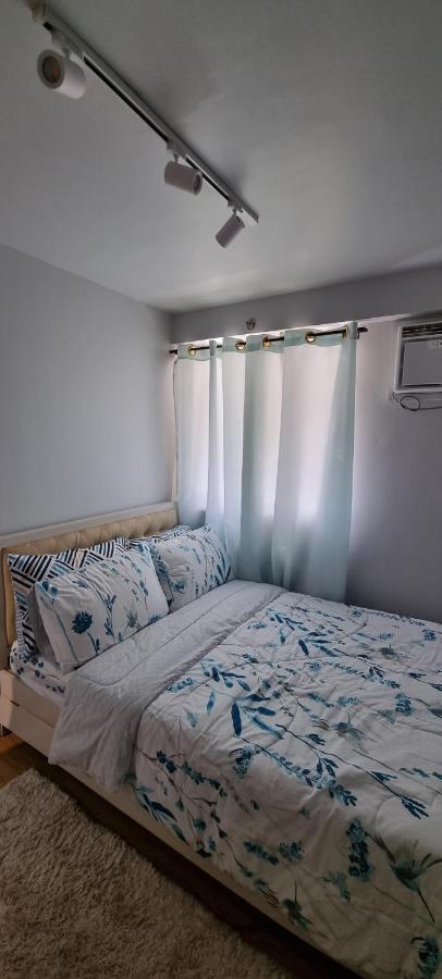 Mikaela'S Crib- 1 Bedroom Flat @ Arezzo Place Condominium Davao City Екстериор снимка